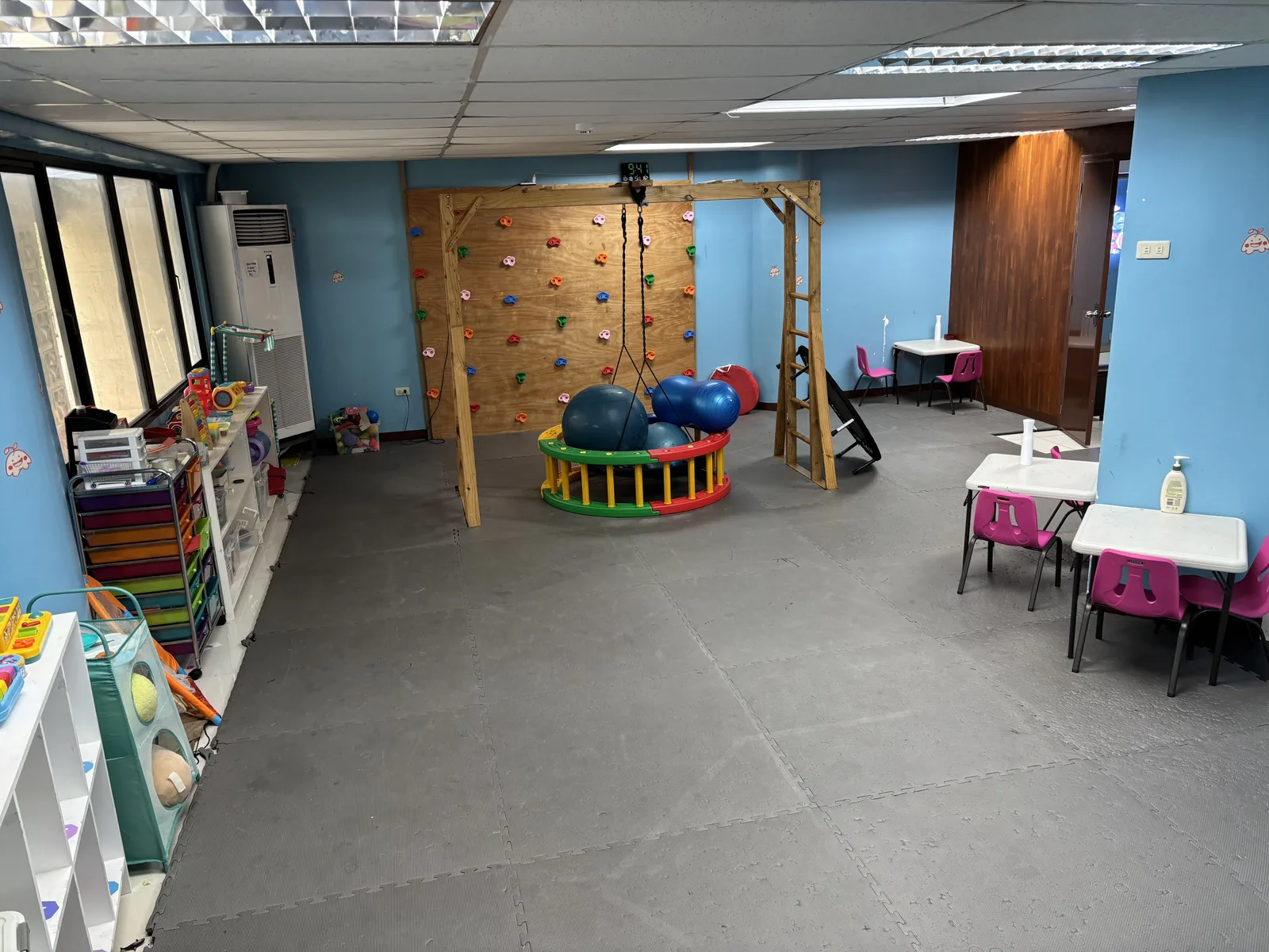 Safe Space Therapy Clinic — photo 2